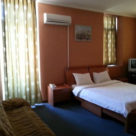 Boyuk Gala Hotel Baku Bagian luar foto
